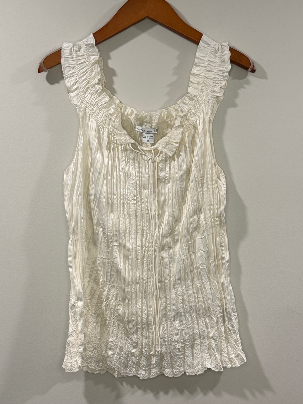 Peter Nygard Women’s Cream Ruffled Crinkled Sleeveless Camisole Size 12